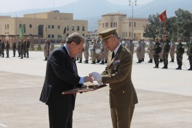 melillahoy.cibeles.net fotos 789 Nombramiento Comendador de Honor de la USBAD Melilla el Director del CET Carlos Montero Diaz