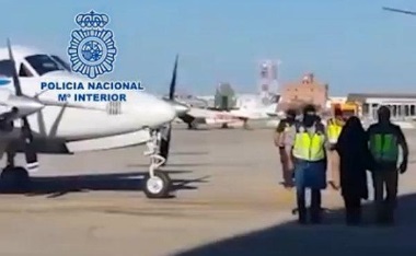 melillahoy.cibeles.net fotos 927 mujer presunta terrorista detenida en Melilla d