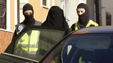 melillahoy.cibeles.net fotos 1096 mujer yihadista terrorista d