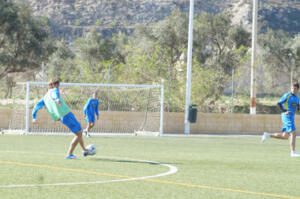 melillahoy.cibeles.net fotos 1103 UD Melilla Entrenamiento 29 1 15 3