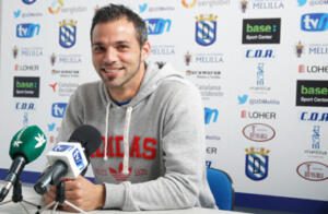 melillahoy.cibeles.net fotos 1159 UD Melilla Richi 26 3 15