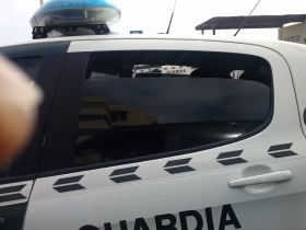 melillahoy.cibeles.net fotos 1178 Guardia Civil coche con inmigrante