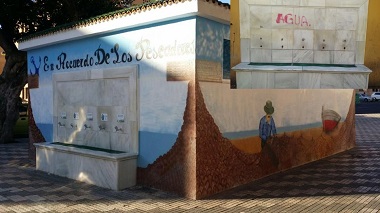 melillahoy.cibeles.net fotos 1527 Fuente Industrial  En Recuerdo de los Pescadores  con la fuente rota