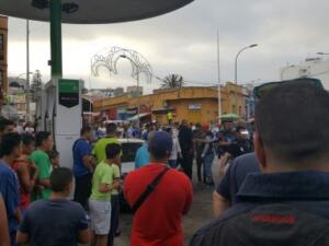 melillahoy.cibeles.net fotos 1601 suceso en el Rastro dd