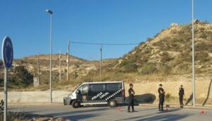 melillahoy.cibeles.net fotos 1677 control PolicA a Local