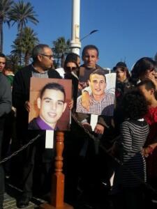 El padre de Pisly recuerda que este hecho se produce cuando se cumplen 38 meses de la muerte de Emin y Pisly