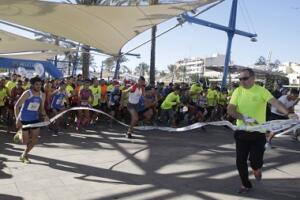 Un total de 602 atletas participarán hoy en la IV San Silvestre Ciudad de Melilla, con salida y meta en el Parque Hernández, a partir de las 12’00 horas