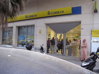 Imagen de la principal sede de Correos ubicada en la calle Pedro Navarro