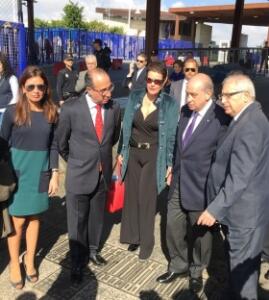 Francesca Friz-Prguda, en el centro, durante una visita a la frontera acompañada de Díaz, Barkani e Imbroda