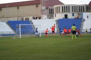 En el choque de la primera vuelta, la U.D. Melilla se impuso a El Ejido 2012 por 2-0