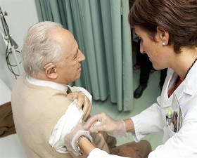 Los mayores de 64 años se encuentran entre los gruposmás afectados por la gripe