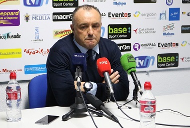 Josu Uribe, entrenador de la U.D. Melilla