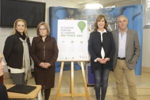 Responsables de la AECC y la consejera de Presidencia