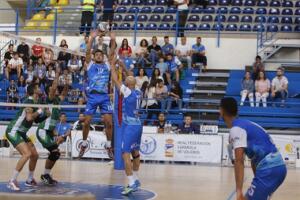 El colocador del Club Voleibol Melilla fue crucial en la victoria ante el Vecindario Gran Canaria