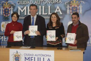 Imagen de la presentación del libro, realizada ayer en la Consejería de Educación, Juventud y Deportes