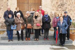 El grupo durante el paseo por el pueblo