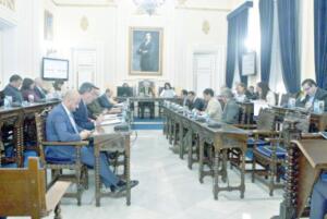 La intención de CPM es que el nuevo Reglamento salga por unanimidad y no sólo por mayoría absoluta para que todos los grupos se obliguen a alcanzar un consenso