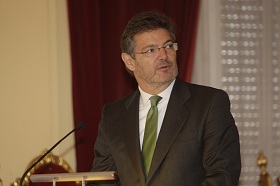 Imagen del ministro de Justicia, Rafael Catalá, en su visita a Melilla