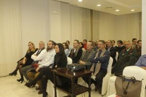 Numerosos asistentes en el Hotel Tryp Melilla Puerto