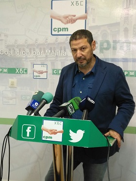 El presidente de CPM, Mustafa Aberchán, en rueda de prensa