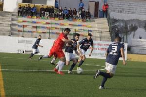 Borja López, canalizador del juego del River Melilla C.F.