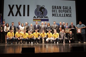 Foto de familia de los premiados de la pasada edición de la Gran Gala del Deporte de Melilla