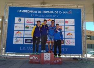 La Federación Melillense de Triatlón ha estado representada por cuatro deportistas en el Campeonato de España Junior y Cadete