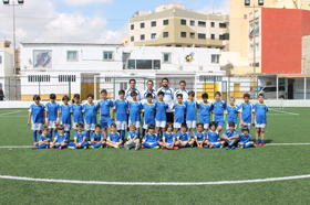Foto de familia de los participantes en el Campus de la Federación Melillense de Fútbol