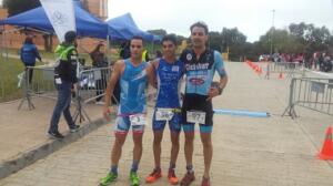 Los tres primeros clasificados de la categoría absoluta masculina