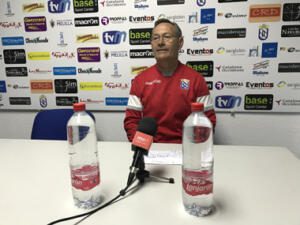 Juan Moya, entrenador de la U.D. Melilla