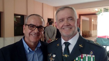 Manuel Llamas, junto a su amigo Antonio Ramírez