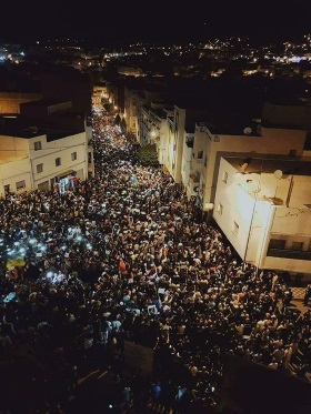 Miles de manifestantes piden la liberación de Naser Zafzafi