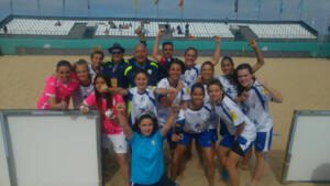 El conjunto melilense muestra su alegría tras clasificarse para las semifinales