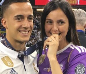 Imagen de la pareja tras la victoria del Real Madrid en la que consiguió la duodécima Copa de Europa