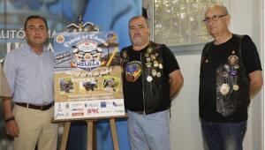 Javier Mateo y los directivos de Ángeles Guardianes de Melilla