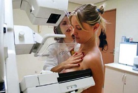 La prueba mamográfica contribuye a detectar futuros problemas
