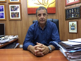 Enrique Alcoba, presidente de la Asociación de Comerciantes de Melilla (ACOME), recibió a MELILLA HOY en su despacho