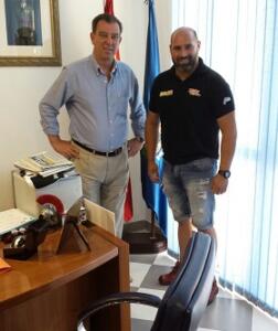 Alfonso Gisbert se entrevistó ayer con el consejero de Deportes