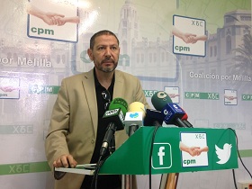 El presidente de CPM, Mustafa Aberchán, en rueda de prensa