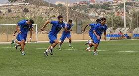 Los jugadores completaron ayer lunes su primera sesión de la semana, preparatoria ya para el inicio de Liga del próximo domingo en Las Palmas de Gran Canaria