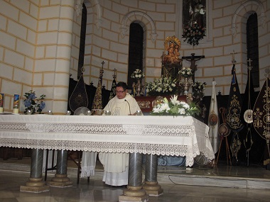 El vicario episcopal Roberto Rojo oficiará las misas de la novena en el Sagrado Corazón