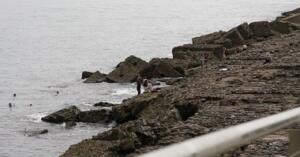 El grupo en la zona de la escollera