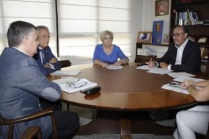 Imagen de la visita de la Directora General del IMSERSO