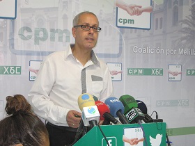 Mohamed preguntó a Imbroda “por qué se colocan a enchufados del PP sin cualificación alguna en puestos de responsabilidad”