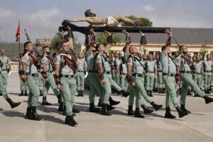 Momento de la entronización del Cristo de la Buena Muerte