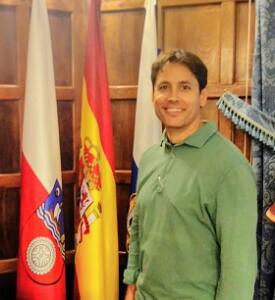 José Luis Villena, presidente de FAMPA Melilla, en el Palacio de la Magdalena de Santander