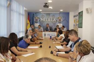 Instantánea de la reunión de Miranda con los directores de los colegios