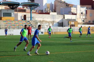 ENTRENAMIENTO DE LA UNIÓN DEPORTIVA MELILLA