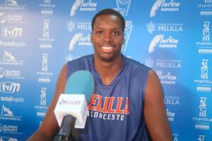 Mamadou Samb, jugador del Club Melilla Baloncesto