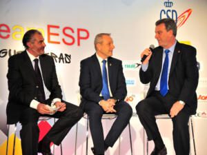 Antonio Miranda, junto al presidente de la Federación Española, Francisco Blázquez